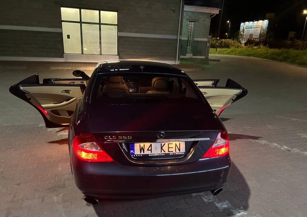Mercedes-Benz CLS cena 25500 przebieg: 250684, rok produkcji 2006 z Warszawa małe 379